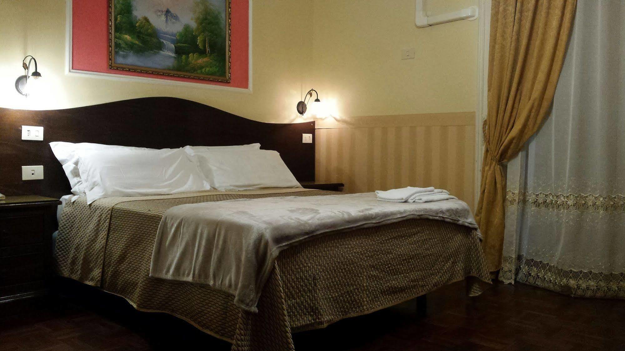 Bed & Breakfast Napoli Centrale Dış mekan fotoğraf